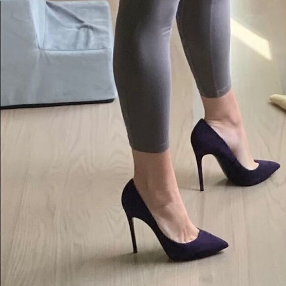 Casadei Suede High Heels NWOT - Picture 3 of 5